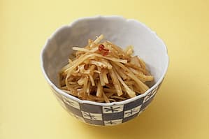 うどの皮のきんぴら