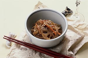 れんこんとしらたきの炒め煮