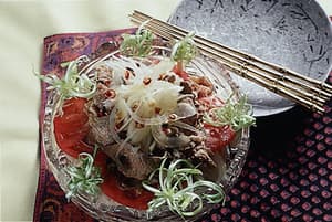 牛肉サラダ