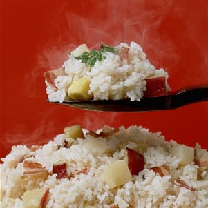 ベーコン入りさつまいも、じゃがいもご飯