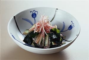 わかめの梅風味サラダ