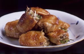 手羽先の香り野菜詰め