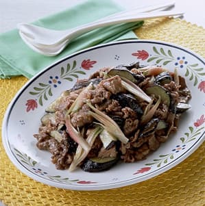 牛肉となすの炒めもの