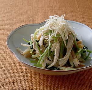 鶏肉と根三つ葉のしょうが酢あえ