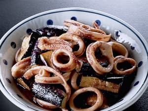 いかと揚げなすの煮もの
