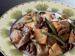 牛肉のピリ辛炒め