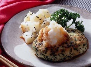 にら入り和風ハンバーグ