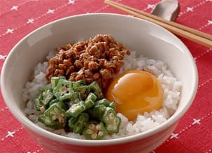 三色納豆どんぶり