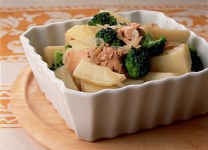 ツナとブロッコリーの肉じゃが
