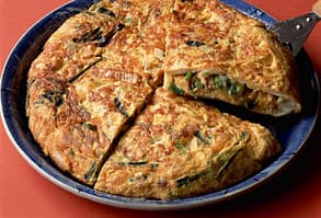 豚肉とキムチの卵焼き