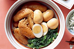 手羽先と卵の煮もの
