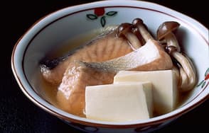 生鮭ときのこの煮もの