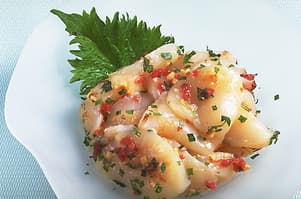 帆立て貝柱の梅肉あえ