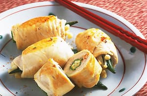 オクラとえのきの鶏ささ身ロール