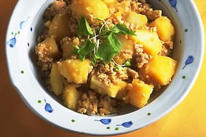 じゃがいもの鶏そぼろ煮