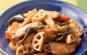 根菜と手羽先の煮もの