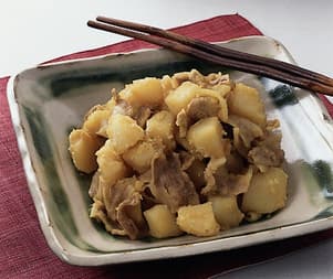 じゃがいもと豚肉のカレー煮