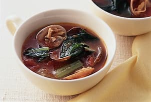 あさりと青梗菜のトマトスープ