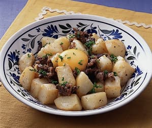 炒め肉じゃが