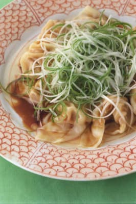 皿ワンタン