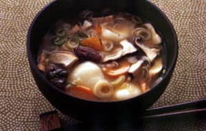 だんごときのこのみそ汁
