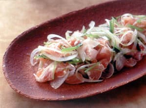 鶏ささ身と玉ねぎのしょうがドレッシングあえ