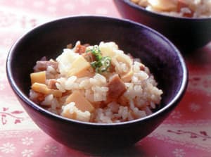 たけのこと焼き豚の混ぜご飯