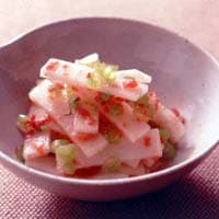 大根の梅肉あえ