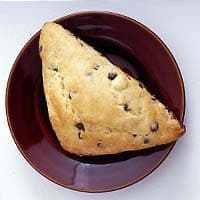 チョコチャンクスコーン