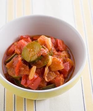 ズッキーニとベーコンのトマト煮
