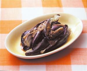 蒸しなすのごま酢がけ