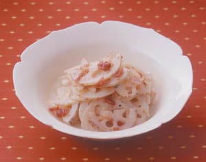 れんこんの梅肉炒め
