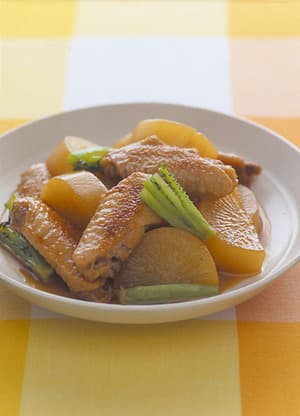 手羽先と大根の煮もの