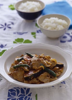 豚肉と夏野菜のオイスターソース炒め